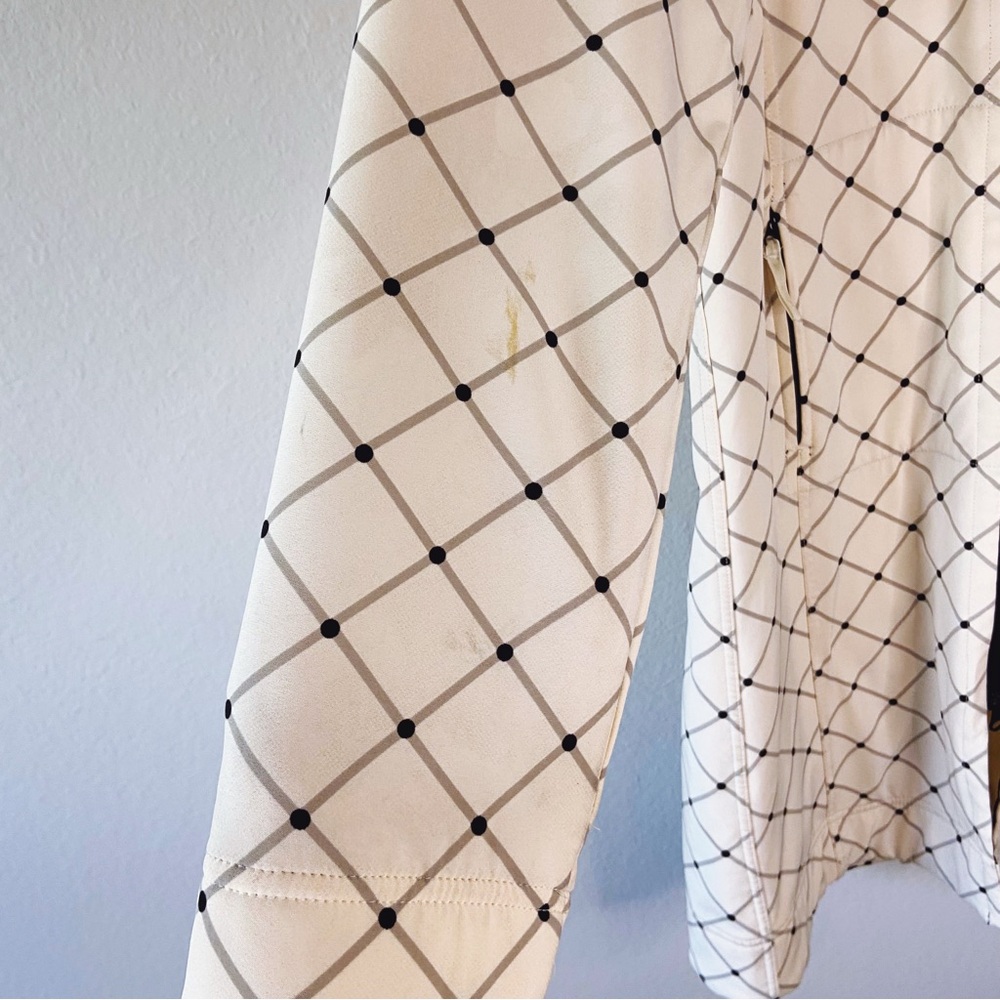 lululemon athletica Cream Grid-Print Hooded Jacket with Black Trim - Picture 6 of 13
